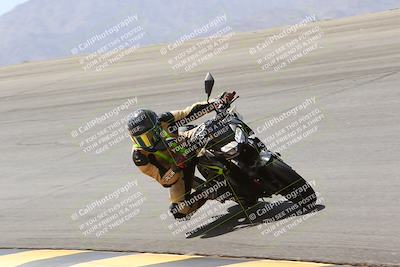 media/Apr-10-2022-SoCal Trackdays (Sun) [[f104b12566]]/Bowl (11am)/